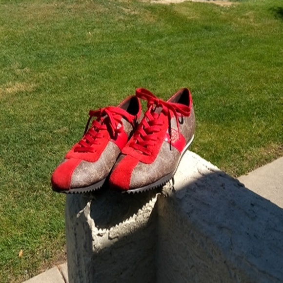 Shoes - Picture 2 of 2